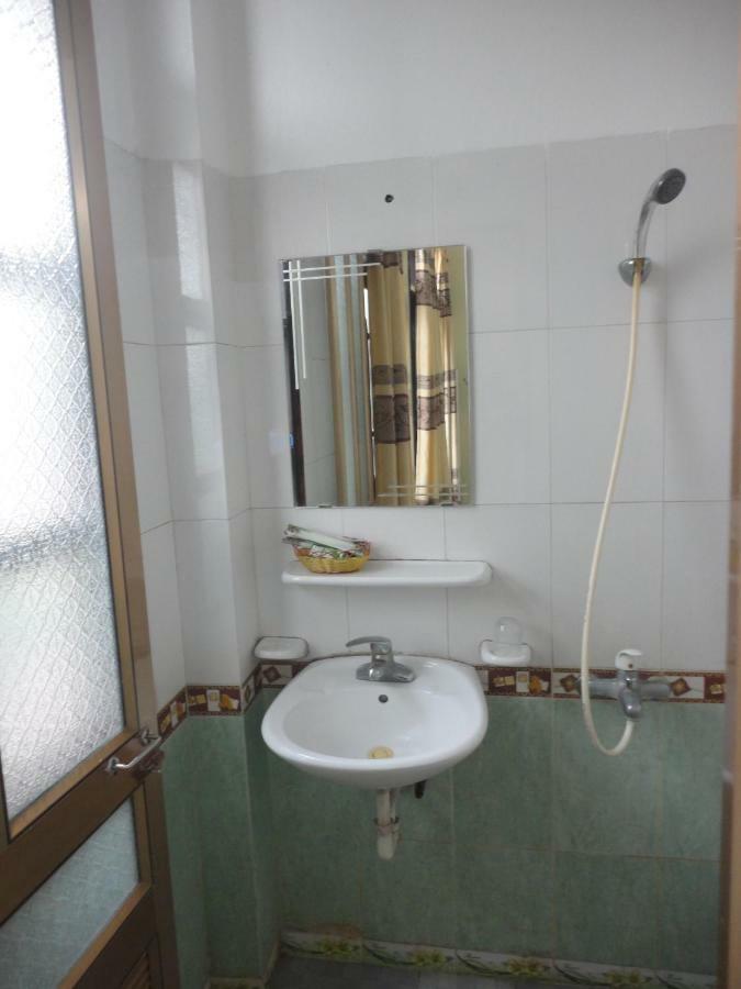 נין בין Thanh Dat Hotel מראה חיצוני תמונה